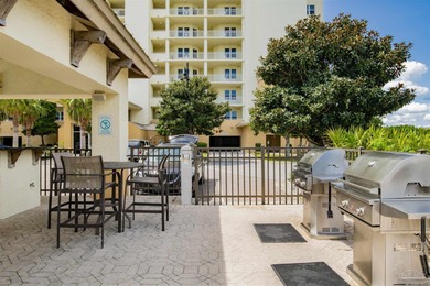 Don't miss this gorgeous, fully updated 3- Bedroom, 2 bath end on Lost Key Golf Club in Florida - for sale on GolfHomes.com, golf home, golf lot