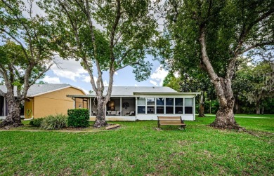 Welcome to carefree Florida living in this move-in ready on Summertree Golf Course in Florida - for sale on GolfHomes.com, golf home, golf lot