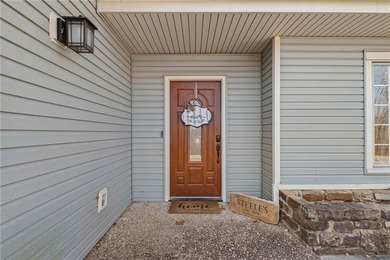 > A must-see 3-bedroom, 2-bath home featuring a desirable split on Bella Vista Country Club - Highlands in Arkansas - for sale on GolfHomes.com, golf home, golf lot