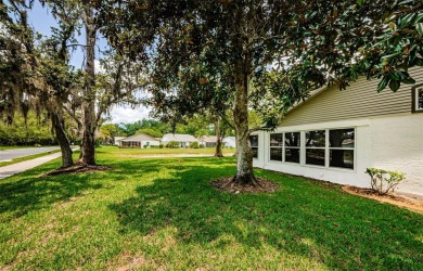 Welcome to carefree Florida living in this move-in ready on Summertree Golf Course in Florida - for sale on GolfHomes.com, golf home, golf lot