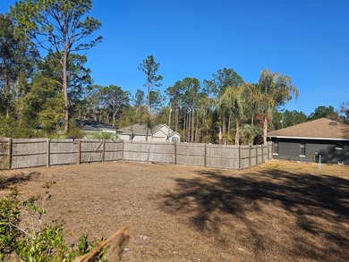 Potential, Potential, Potential! This 3 bedroom, 2 bath home has on Citrus Springs Country Club in Florida - for sale on GolfHomes.com, golf home, golf lot