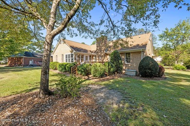 Welcome home to this beautifully maintained 3-bedroom, 2-bath on Emerald Golf Club in North Carolina - for sale on GolfHomes.com, golf home, golf lot