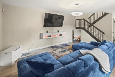 OFFERING SELLERS CREDIT. Get up to $10,000.00 qualified Buyers on Pine Island Ridge Country Club in Florida - for sale on GolfHomes.com, golf home, golf lot