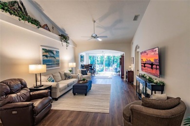 Seller is offering $5,000 in closing cost credits--use it to buy on Plantation Golf and Country Club in Florida - for sale on GolfHomes.com, golf home, golf lot