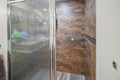 OFFERING SELLERS CREDIT. Get up to $10,000.00 qualified Buyers on Pine Island Ridge Country Club in Florida - for sale on GolfHomes.com, golf home, golf lot