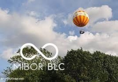 Situated on beautiful River Glen's Golf Course, ideal course on River Glen Country Club in Indiana - for sale on GolfHomes.com, golf home, golf lot