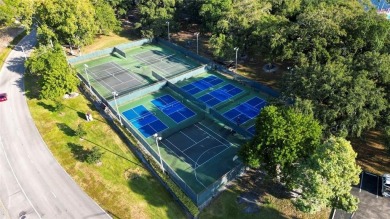 OFFERING SELLERS CREDIT. Get up to $10,000.00 qualified Buyers on Pine Island Ridge Country Club in Florida - for sale on GolfHomes.com, golf home, golf lot