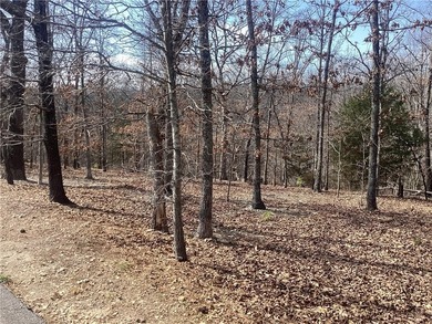 Come and see this fantastic buildable lot in the desirable on Branchwood Golf Course in Arkansas - for sale on GolfHomes.com, golf home, golf lot
