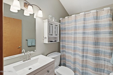 Welcome to this beautifully updated 4-bedroom, 3.5-bath home in on The Hideout Golf in Pennsylvania - for sale on GolfHomes.com, golf home, golf lot