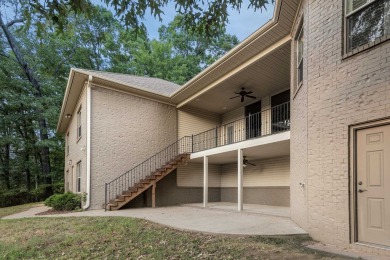 Welcome to this stunning all-brick well-built custom home in on Maumelle Golf and Country Club in Arkansas - for sale on GolfHomes.com, golf home, golf lot