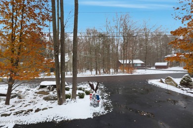 Welcome to this beautifully updated 4-bedroom, 3.5-bath home in on The Hideout Golf in Pennsylvania - for sale on GolfHomes.com, golf home, golf lot