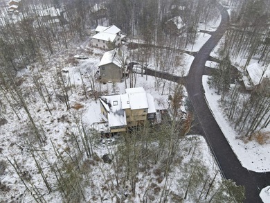 Welcome to this beautifully updated 4-bedroom, 3.5-bath home in on The Hideout Golf in Pennsylvania - for sale on GolfHomes.com, golf home, golf lot