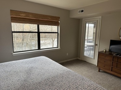 TURN-KEY, Lakefront Condo at Pointe Royale - Active Nightly on Pointe Royale Village Country Club in Missouri - for sale on GolfHomes.com, golf home, golf lot