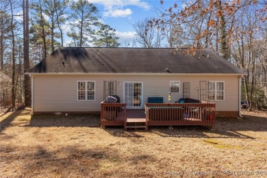 The Seller is offering $3,000 in buyer concessions!!!! Take on Carolina Trace Country Club in North Carolina - for sale on GolfHomes.com, golf home, golf lot