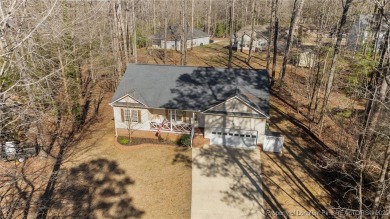 The Seller is offering $3,000 in buyer concessions!!!! Take on Carolina Trace Country Club in North Carolina - for sale on GolfHomes.com, golf home, golf lot