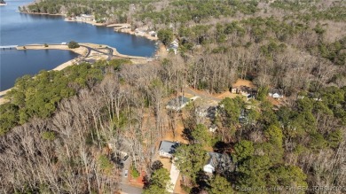 The Seller is offering $3,000 in buyer concessions!!!! Take on Carolina Trace Country Club in North Carolina - for sale on GolfHomes.com, golf home, golf lot