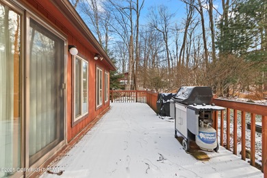 Charming and updated 3-bedroom, 2-bathroom home in an on Pocono Farms Country Club in Pennsylvania - for sale on GolfHomes.com, golf home, golf lot