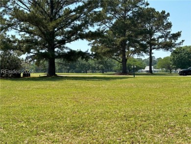 Welcome to Oldfield, a picturesque Audubon International on Oldfield Golf Club in South Carolina - for sale on GolfHomes.com, golf home, golf lot