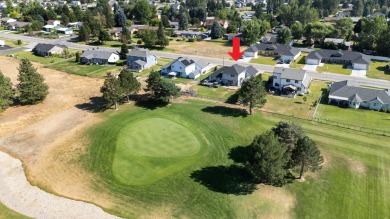 Entertainers delight on the 16th green of the Deer Park Golf on Deer Park Golf Club in Washington - for sale on GolfHomes.com, golf home, golf lot