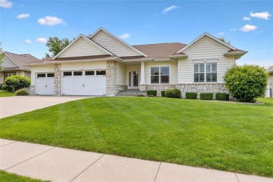 Shows like new!! Hurry to see this sprawling ranch located in on St. Andrews Golf Club in Iowa - for sale on GolfHomes.com, golf home, golf lot