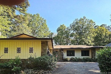 Lots of space, well built home on Cortez Golf Course with on Cortez Golf Course in Arkansas - for sale on GolfHomes.com, golf home, golf lot