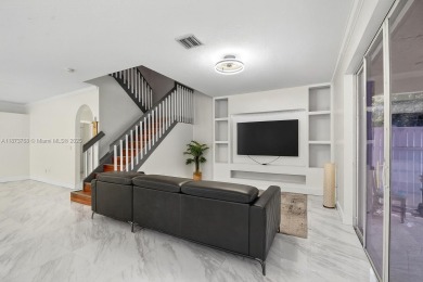 Spacious 5BR, 2.5BA home in Madison Green, Royal Palm Beach on The Links At Madison Green in Florida - for sale on GolfHomes.com, golf home, golf lot