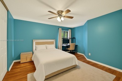 Spacious 5BR, 2.5BA home in Madison Green, Royal Palm Beach on The Links At Madison Green in Florida - for sale on GolfHomes.com, golf home, golf lot