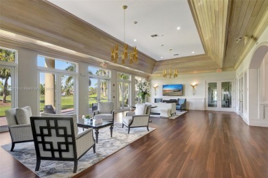 Spacious 5BR, 2.5BA home in Madison Green, Royal Palm Beach on The Links At Madison Green in Florida - for sale on GolfHomes.com, golf home, golf lot