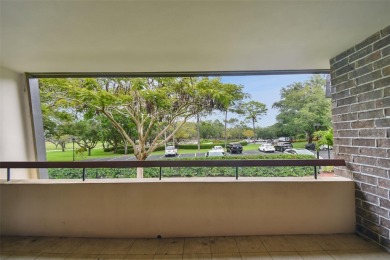 Two Bedroom/Two Bath *C* Unit-This two-door entry Two on Innisbrook Resort and Golf Club in Florida - for sale on GolfHomes.com, golf home, golf lot