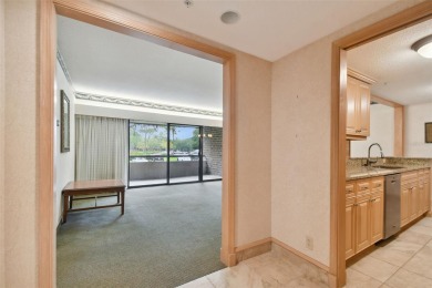 Two Bedroom/Two Bath *C* Unit-This two-door entry Two on Innisbrook Resort and Golf Club in Florida - for sale on GolfHomes.com, golf home, golf lot