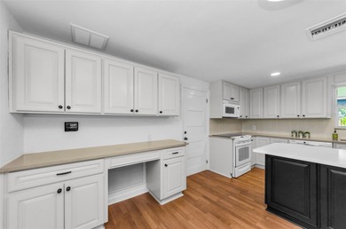 Auction Property. AUCTION! Sold free and clear of all liens on Babe Zaharias Golf Course in Florida - for sale on GolfHomes.com, golf home, golf lot