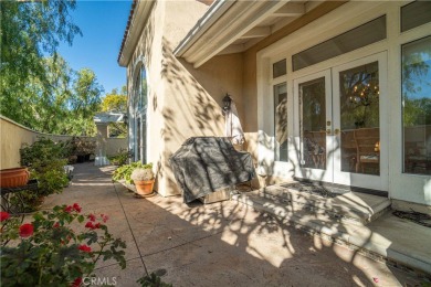 SINGLE LEVEL END UNIT TOWNHOME IN THE HIGHLY SOUGHT AFTER COTO on Coto De Caza Golf Club in California - for sale on GolfHomes.com, golf home, golf lot