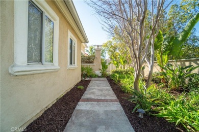 SINGLE LEVEL END UNIT TOWNHOME IN THE HIGHLY SOUGHT AFTER COTO on Coto De Caza Golf Club in California - for sale on GolfHomes.com, golf home, golf lot