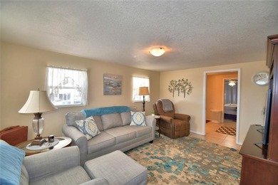 WELCOME TO YOUR FLORIDA RETIREMENT OASIS OR FULL-TIME LIVING on Southern Dunes Golf and Country Club in Florida - for sale on GolfHomes.com, golf home, golf lot