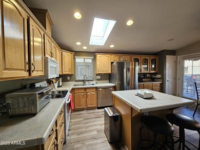 Big, beautiful, furnished 2BD, 2BA home available! Enjoy a sunny on Viewpoint Golf Resort in Arizona - for sale on GolfHomes.com, golf home, golf lot