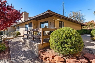 This 2 bed, 2 bath single level townhouse with a  carport is on Canyon Mesa Country Club in Arizona - for sale on GolfHomes.com, golf home, golf lot