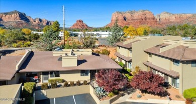 This 2 bed, 2 bath single level townhouse with a  carport is on Canyon Mesa Country Club in Arizona - for sale on GolfHomes.com, golf home, golf lot