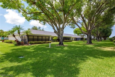 Location Location Location ...
Corner end unit across from all on Myerlee Country Club in Florida - for sale on GolfHomes.com, golf home, golf lot