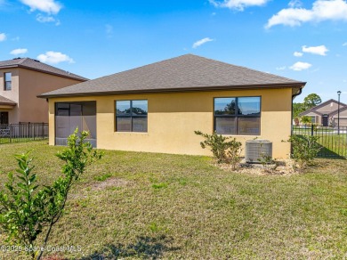 Welcome to this beautiful 4-bedroom, 2-bathroom home, built in on Majors Golf Club At Bayside Lakes in Florida - for sale on GolfHomes.com, golf home, golf lot