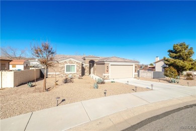 This 2018 single-family home offers the perfect blend of modern on Cerbat Cliffs Golf Course in Arizona - for sale on GolfHomes.com, golf home, golf lot