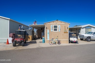 **On Leased Land. Discover a rare & exceptional opportunity on London Bridge Golf Course in Arizona - for sale on GolfHomes.com, golf home, golf lot