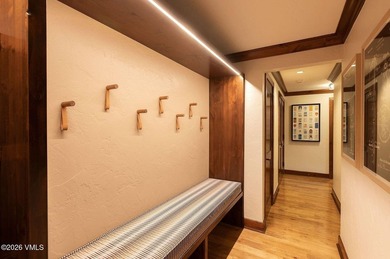 Beautiful 2BR / 2.5BA designer furnished ski-in/ski-out condo in on Beaver Creek Golf Club in Colorado - for sale on GolfHomes.com, golf home, golf lot