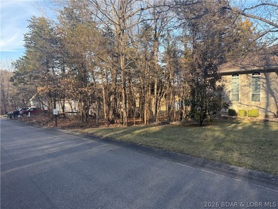 Build your dream home on this exceptional lot in the highly on The Club At Old Kinderhook in Missouri - for sale on GolfHomes.com, golf home, golf lot