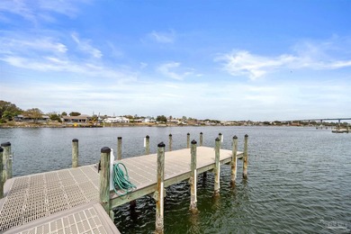 Stunning West corner unit on the highly desired sixth floor at on Lost Key Golf Club in Florida - for sale on GolfHomes.com, golf home, golf lot