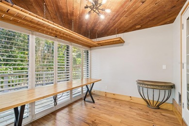 Welcome to this special townhome in the highly desirable on Innisbrook Resort and Golf Club in Florida - for sale on GolfHomes.com, golf home, golf lot