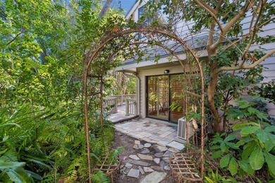 Welcome to this special townhome in the highly desirable on Innisbrook Resort and Golf Club in Florida - for sale on GolfHomes.com, golf home, golf lot