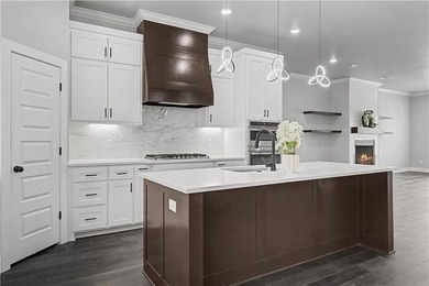 Welcome to this beautiful 3-bedroom, 2-bath home in Bella Vista on Branchwood Golf Course in Arkansas - for sale on GolfHomes.com, golf home, golf lot