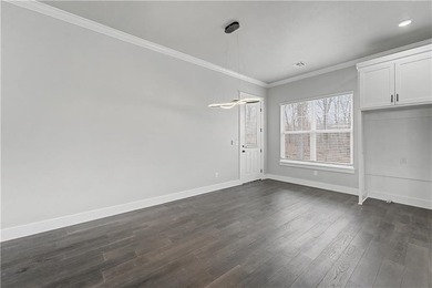 Welcome to this beautiful 3-bedroom, 2-bath home in Bella Vista on Branchwood Golf Course in Arkansas - for sale on GolfHomes.com, golf home, golf lot