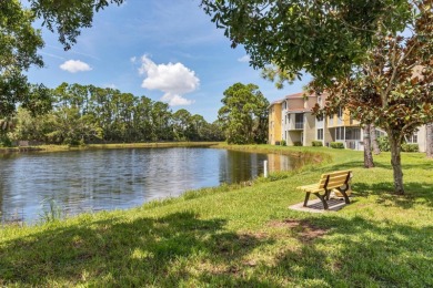 LOCATION, LOCATION, LOCATION! Welcome to Las Palmas of Sarasota on The Meadows Golf and Country Club in Florida - for sale on GolfHomes.com, golf home, golf lot