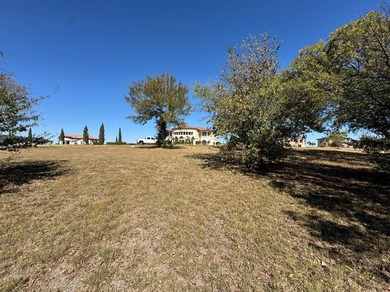 Build your dream home on this prime 1.54-acre homesite in the on Tangle Ridge Golf Club in Texas - for sale on GolfHomes.com, golf home, golf lot